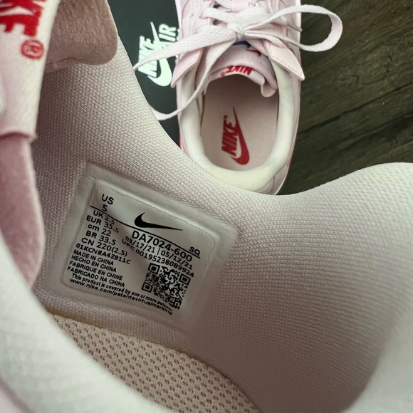Pink Nike Fontanka Air Force 1 Sneakers size 5 - Picture 8 of 9